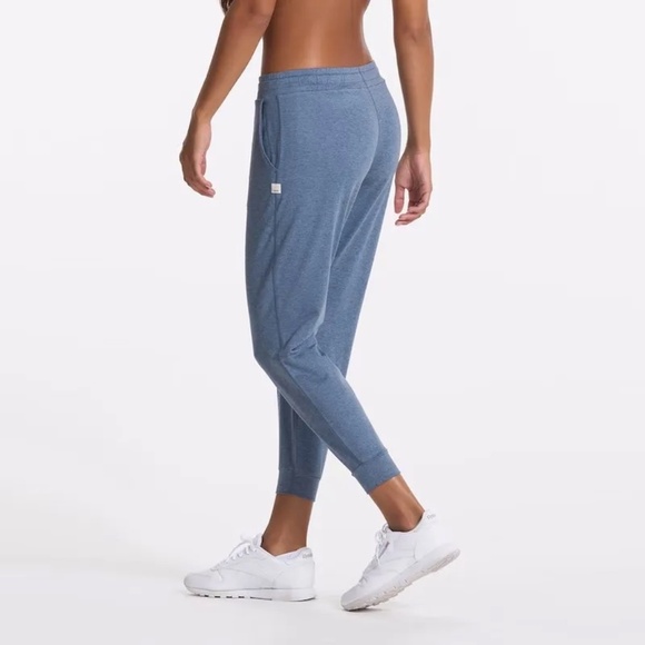 Vuori Women's Performange Jogger - Picture 2 of 6